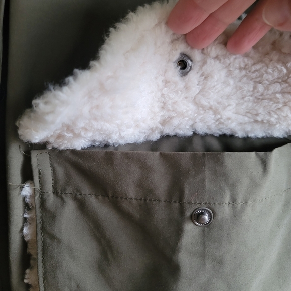 Thread & Supply, Caledonia Faux Shearling Blend Barn Jacket, Army Green, Size SM - Picture 9 of 14
